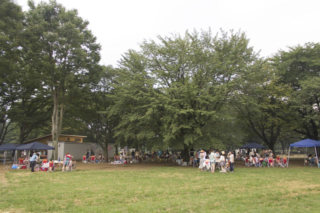 バーベキュー場木陰 バーベキュー場木陰