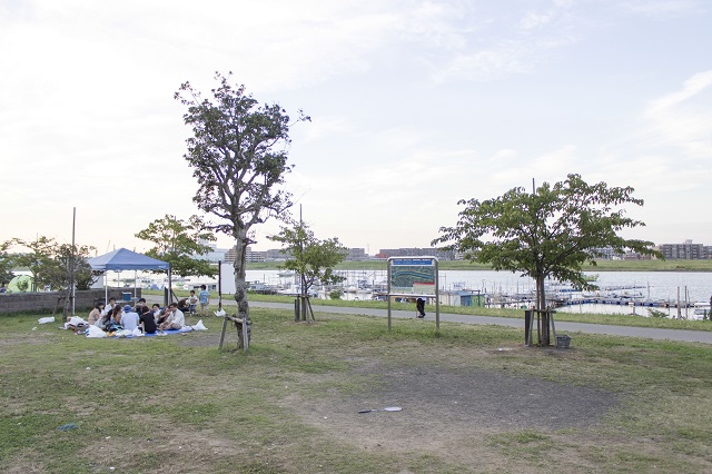 バーベキュー場の風景 バーベキュー場の風景